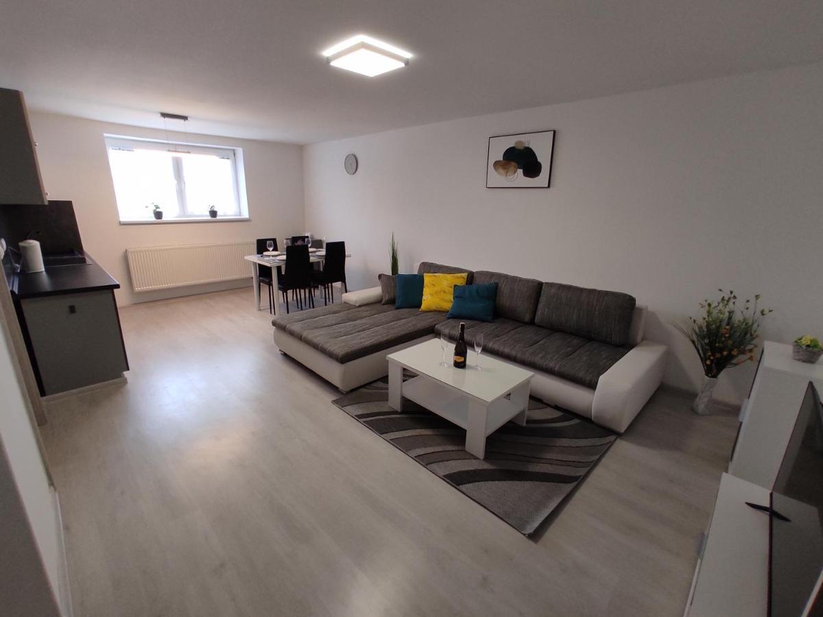 Apartmany Bytca Bagian luar foto