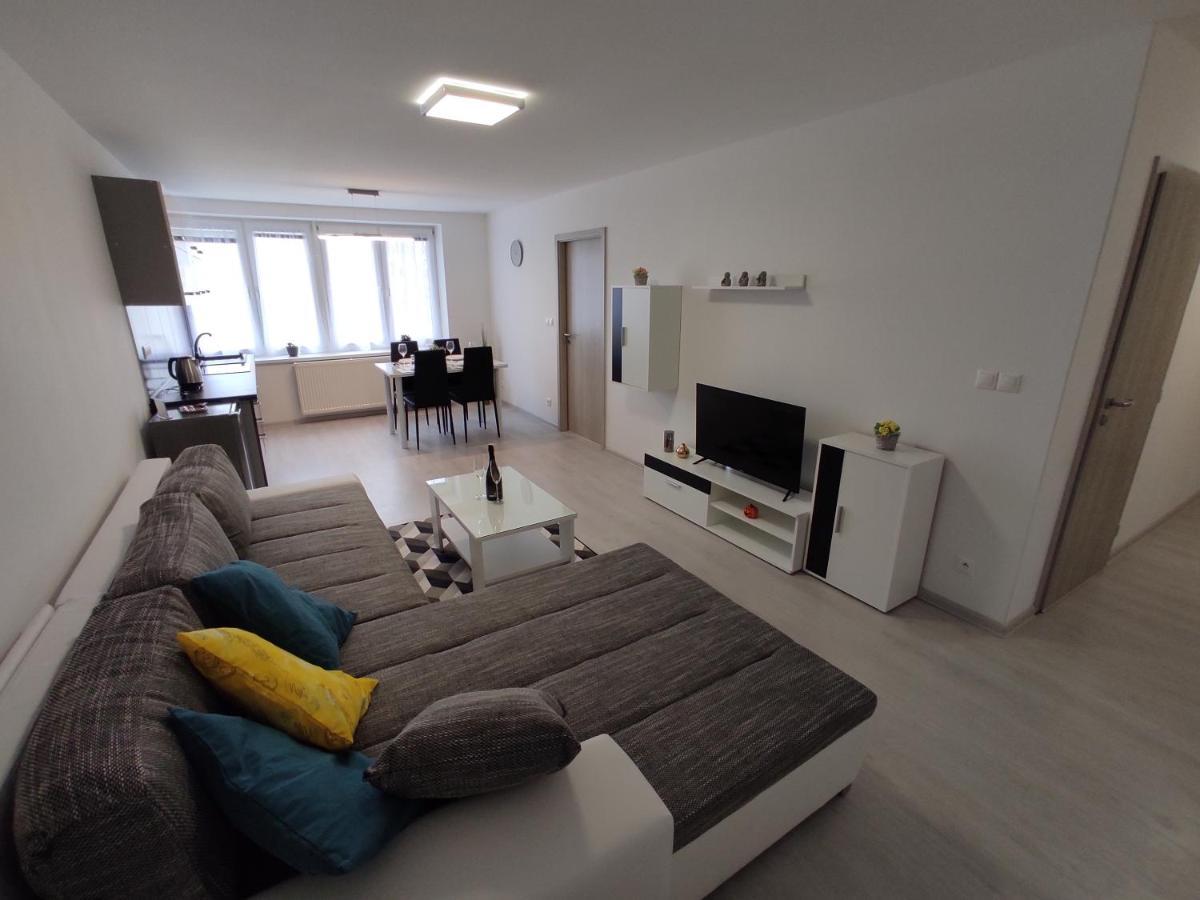 Apartmany Bytca Bagian luar foto