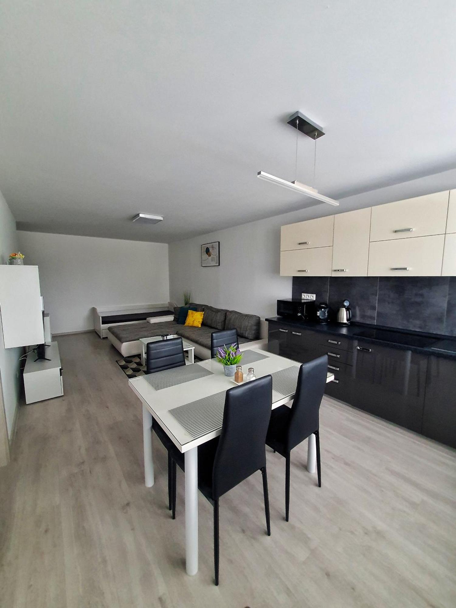 Apartmany Bytca Bagian luar foto