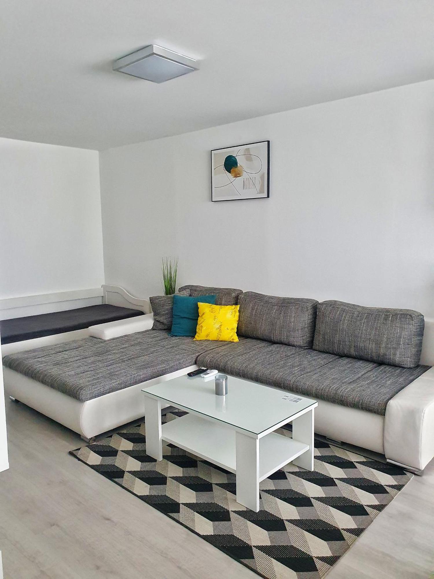 Apartmany Bytca Bagian luar foto